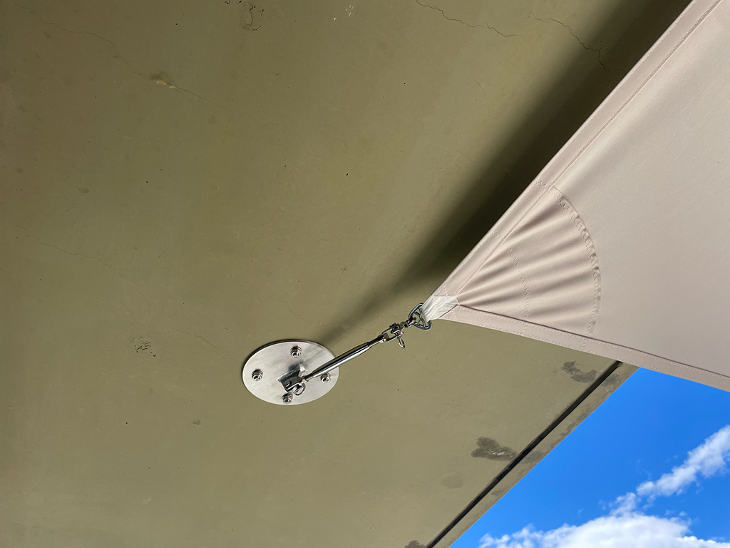 aengpass, Renato Iten, Montage, Sonnensegel, Schraubfundamente